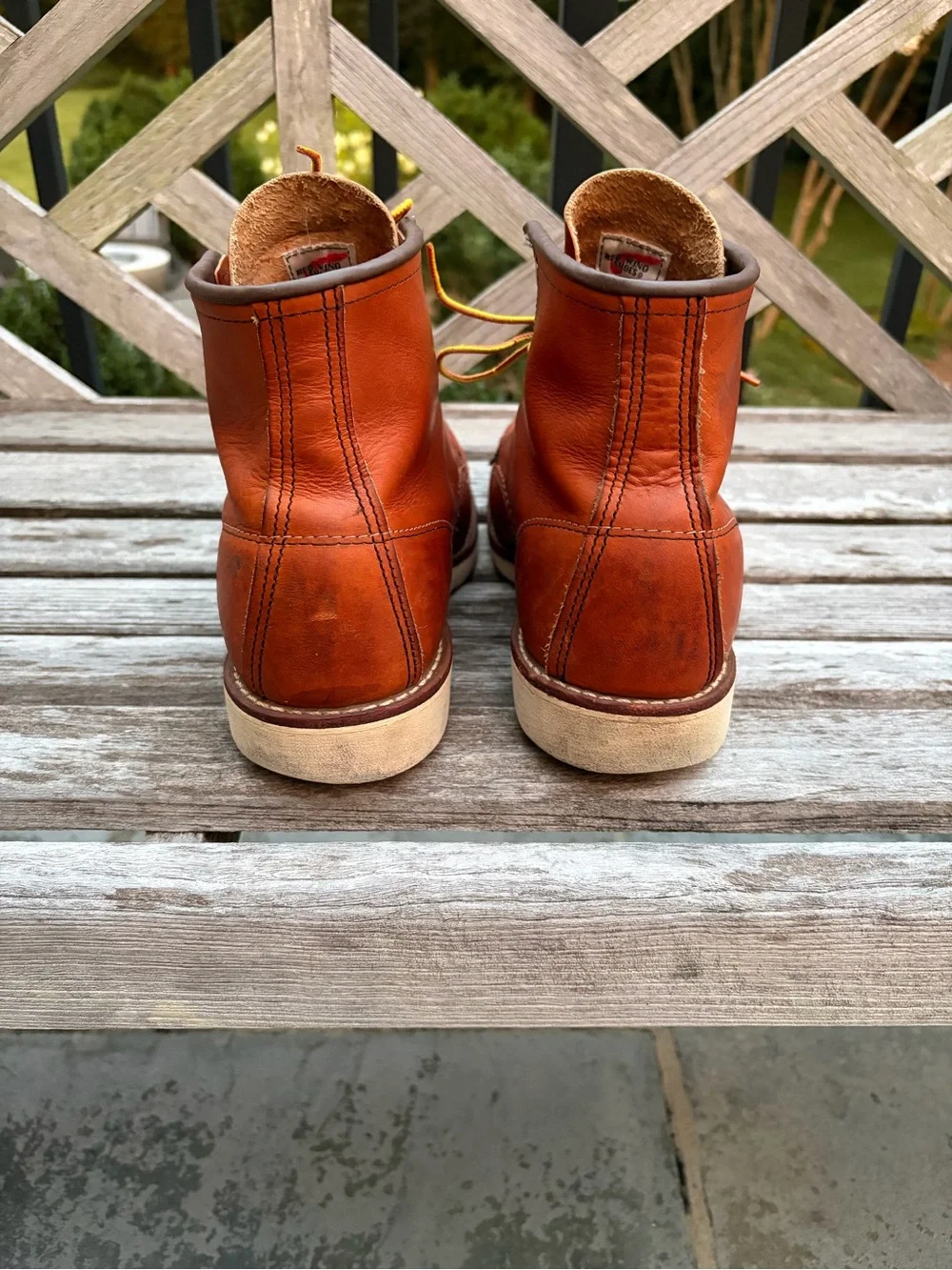 Men's Brown Leather Moc Toe Work Boots - Classic Lace-Up Style 875 size 10.5D